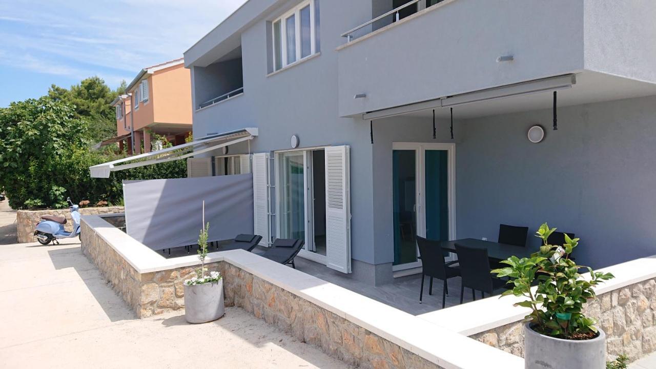 Roza Apartment Đảo Đảo Cres Ngoại thất bức ảnh