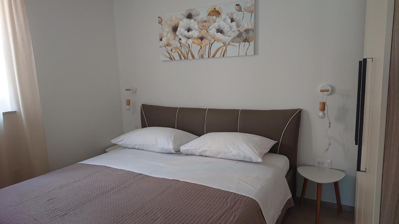 Roza Apartment Đảo Đảo Cres Ngoại thất bức ảnh